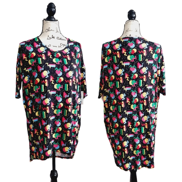 NWT LulaRoe Irma Geometric Tunic Top Short Sleeve XS - Picture 1 of 8